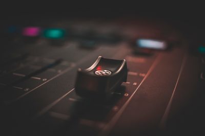 声音的鍊金术 走进「分贝块音频|dbblock」与录音制作的听觉世界